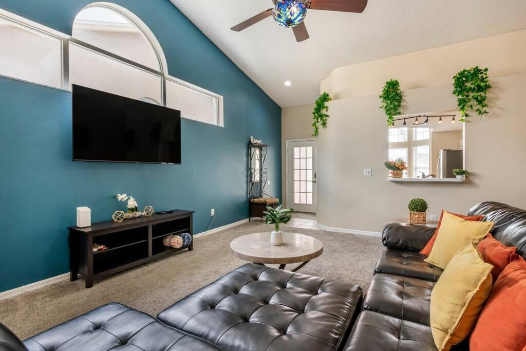 Vacation Home With Private Pool Near Disney World คิสซิมมี ภายนอก รูปภาพ